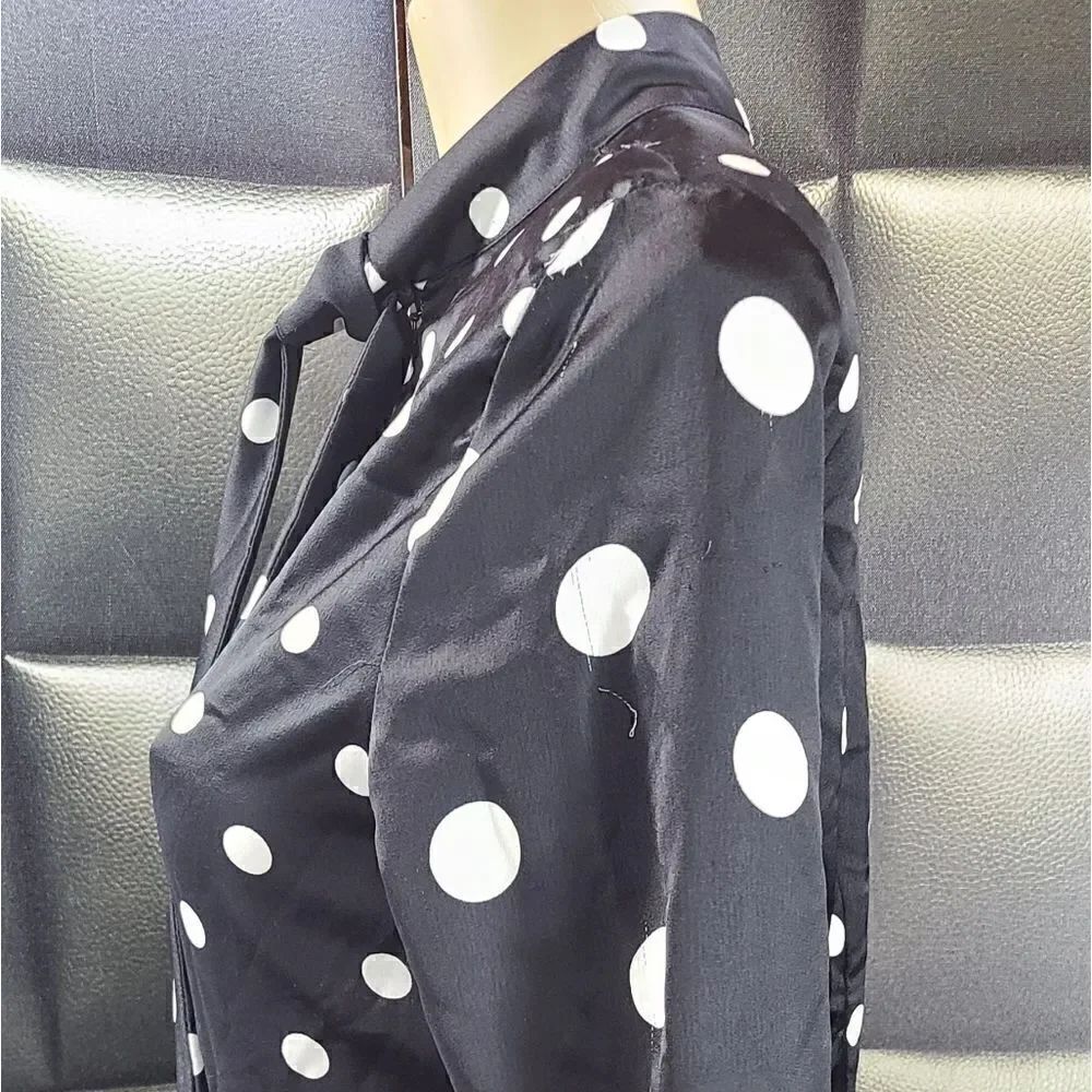 H & M blouse - Picture 3 of 6